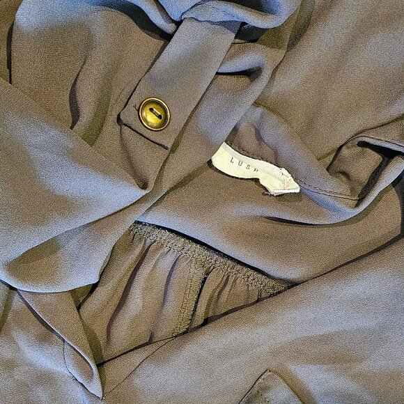 (3 for $30) LUSH - Olive green tunic top - Picture 9 of 9